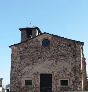 Facciata - Chiesa di San Gaudenzio al Cimitero a Boca