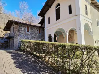 Facciata - Chiesa della Beata Panacea al Monte a Quarona