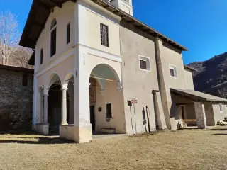 Facciata - Chiesa della Beata Panacea al Monte a Quarona