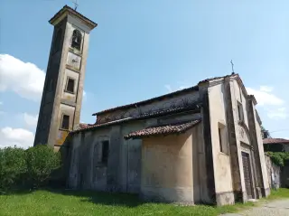 Fianco e campanile - Chiesa di San Martino a CaltignagaFrazione Morghengo