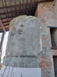 Abside Esterno - Oratorio di San Fortunato a MontegiocoFrazione Palazzo