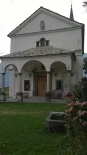 Facciata - Santuario di Notre-Dame-de-le-Garde a Perloz