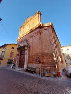 Facciata - Chiesa di San Bartolomeo a Montechiaro d'Asti