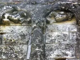 Archetti capitelli e sculture - Torre di San Pietro a Murisengo
