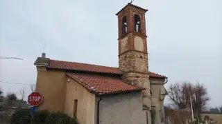 Fianco e campanile - Cappella di San Sebastiano o della Liberazione a Giaveno