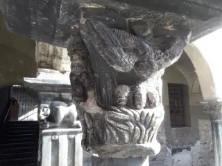 Capitello - Chiostro di Sant'Orso a Aosta