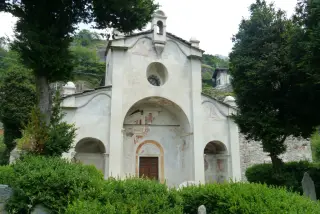 Facciata - Chiesa di Fontaney della Beata Vergine Maria a Pont-Saint-Martin