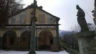 Facciata - Santuario della Madonna delle Nevi a ArnadFrazione Machaby