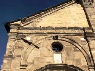 Lato sinistro facciata - Chiesa della Santissima Annunziata a Roccaverano