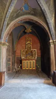 Vista e trittico fiammingo - Cappella del Castello a Issogne