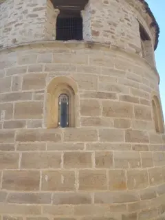 Monofora absidale - Chiesa Cimiteriale di Sant'Antonino a Perletto