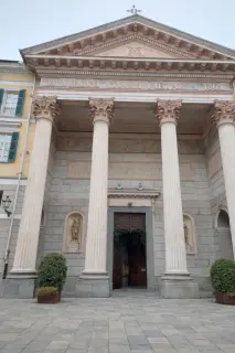 Facciata - Cattedrale di Santa Maria del Bosco a Cuneo