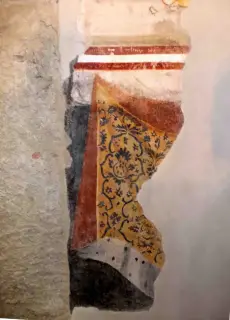 Fondo navata, lacerto a destra della traccia (un riquadro a muro) di antico altare - Chiesa della Madonna della Stella a Pianezza