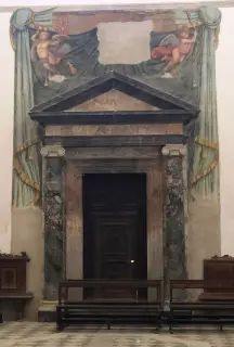 Portale di Ludovico degli Albani - Chiesa di Santa Croce e Tutti i Santi a Bosco Marengo