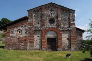 Facciata - Pieve di San Pietro a Pianezza