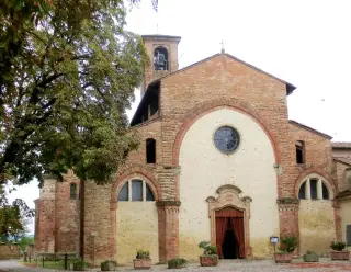 Facciata - Abbazia di Santa Maria a TortonaFrazione Rivalta Scrivia