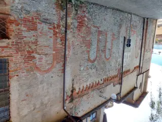 Parete destra con fergi e aperture tamponate - Collegiata di Santa Maria Assunta o della Stella a Rivoli