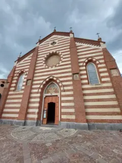 Facciata - Parrocchiale di San Vittore a Rosignano Monferrato