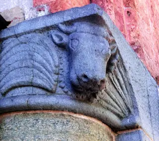 Capitello - Chiesa o Abbazia di Sant'Antonio di Ranverso a Buttigliera AltaFrazione Sant'Antonio di Ranverso