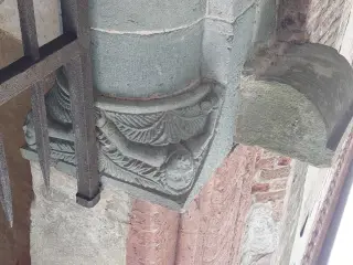 Capitello - Chiesa o Abbazia di Sant'Antonio di Ranverso a Buttigliera AltaFrazione Sant'Antonio di Ranverso