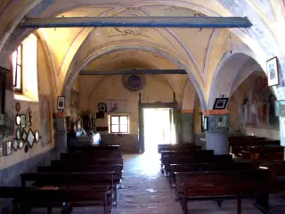 Navata sud controfacciata - Cappella di San Giuliano a SaviglianoFrazione San Giuliano