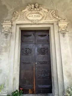 Portone - Pieve dell' Assunta a Vesime