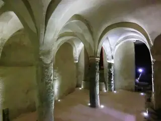 Cripta - Chiesa o Monastero dei Santi Pietro e Colombano a Pagno