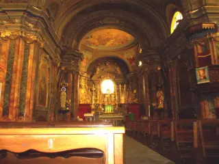 Interno verso presbiterio - Parrocchiale di Sant'Andrea a Brossasco