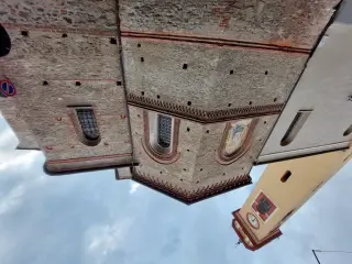 Abside e affresco della Madonna col Bambino - Parrocchiale di San Martino a Sanfront