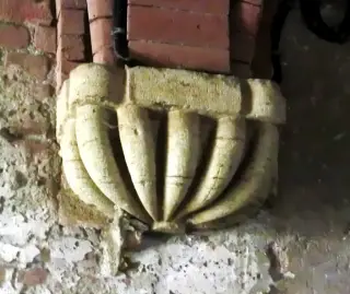 Capitello - Abbazia di Santa Maria a RevelloFrazione Staffarda