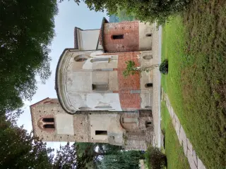 Abside e campanile - Abbazia di Santa Maria a Cavour