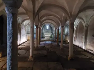 Cripta - Abbazia di Santa Maria a Cavour
