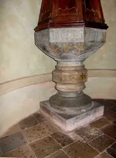 Fonte battesimale - Campanile Antica Chiesa di San Giovanni Battista a Barge