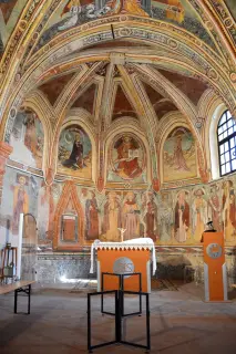Affreschi presbiterio - Cappella Cimiteriale di San Giovanni Battista a Volvera