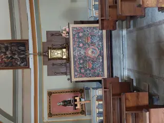 Altare e statua Madonna - Certosa della Madonna della Losa a GravereFrazione Losa