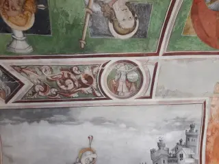 Fregio - Particolare - Cappella di San Giulio a LemieFrazione Forno