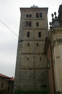 Campanile - Abbazia dell' Assunta o di Fruttuaria a San Benigno Canavese