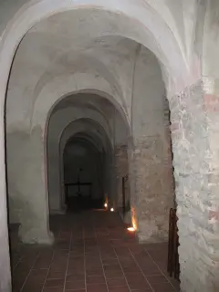 Navata sinistra - Santuario o Priorato di Santo Stefano al Monte a Candia Canavese