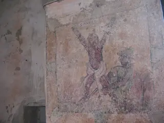 Affresco su colonna - Santuario o Priorato di Santo Stefano al Monte a Candia Canavese