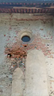 Oculo - Chiesa del Cimitero o Cura Vecchia a Viverone