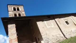 Fianco e campanile - Chiesa Cimiteriale della Madonna del Carmine o delle Grazie a Prascorsano