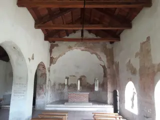 Interno - Chiesa di San Michele in Clivolo a Borgo d'Ale