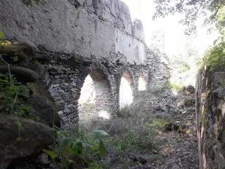Navata destra - Ruderi Della Chiesa di Santa Maria d'Areglio o Gesiassa a Borgo d'AleFrazione Areglio