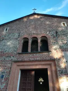 Facciata - Parrocchiale dei Santi Nazario e Celso a Quinto Vercellese