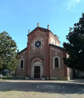 Facciata - Parrocchiale di San Lorenzo a Oldenico