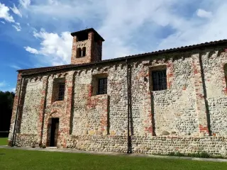 Fianco destro e campaniletto - Pieve di Santo Stefano a Lenta