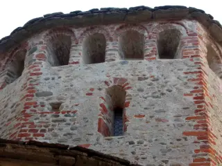 Archetti ciechi - Battistero di San Giovanni Battista a Biella