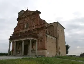 Facciata - Chiesa di San Lorenzo a MongrandoFrazione Borgo