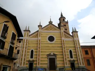 Facciata - Collegiata o Parrocchiale dell' Annunziata a Masserano