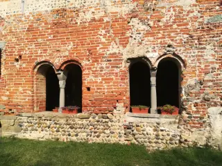 Bifore - Chiesa di S. Pietro e Paolo/S. Tommaso/S.pietro alla Garella a Castelletto CervoFrazione Bozzo